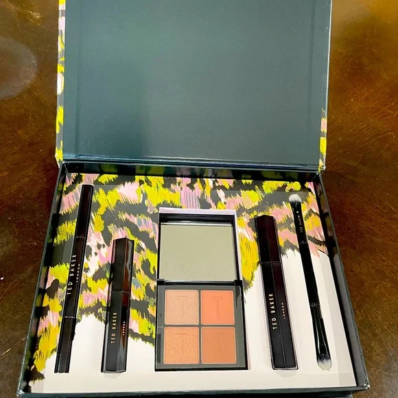 Ted Baker London | Makeup | Ted Baker Beauty Set | Poshmark